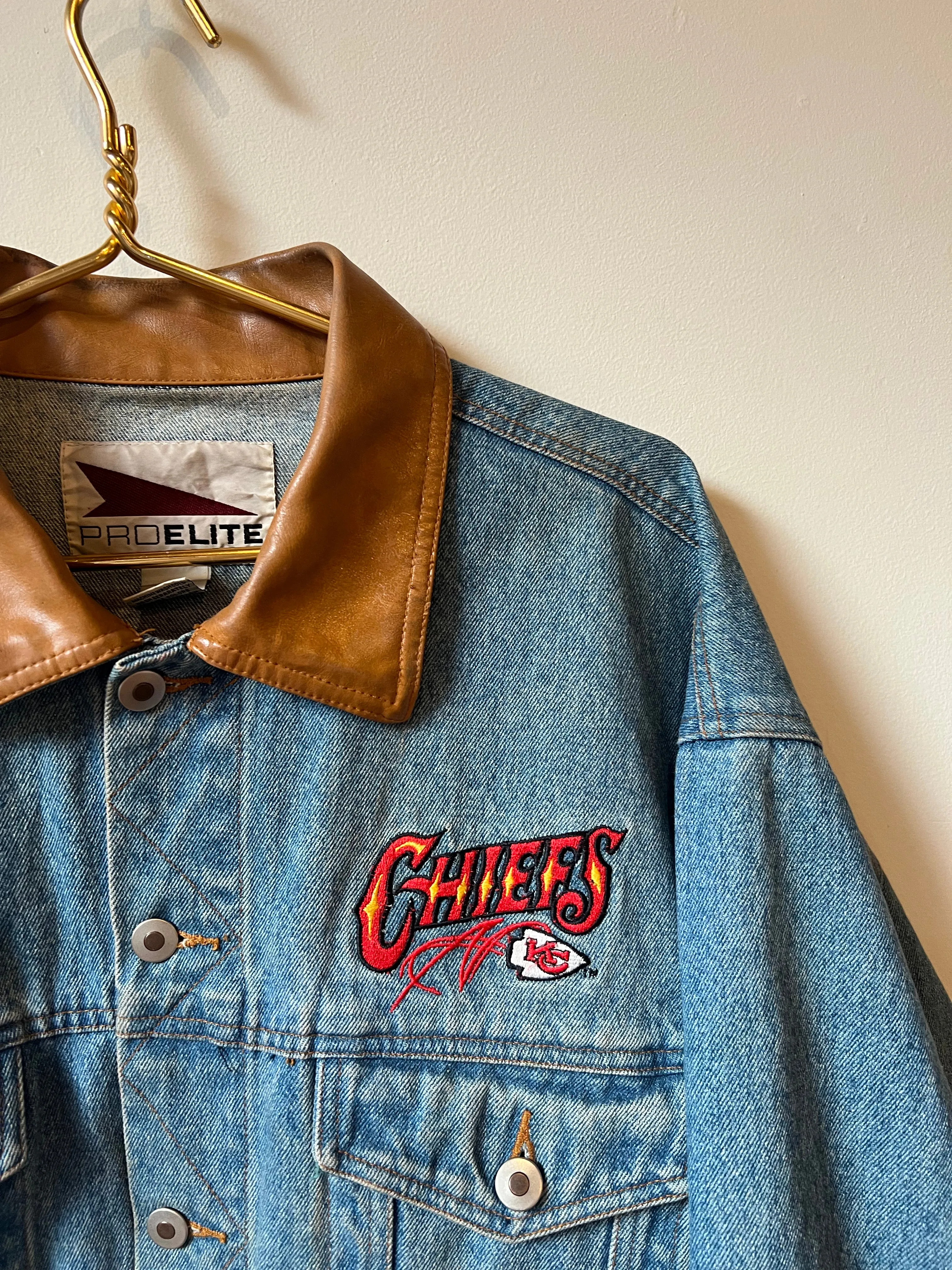 CHIEFS VINTAGE 90S JACKET