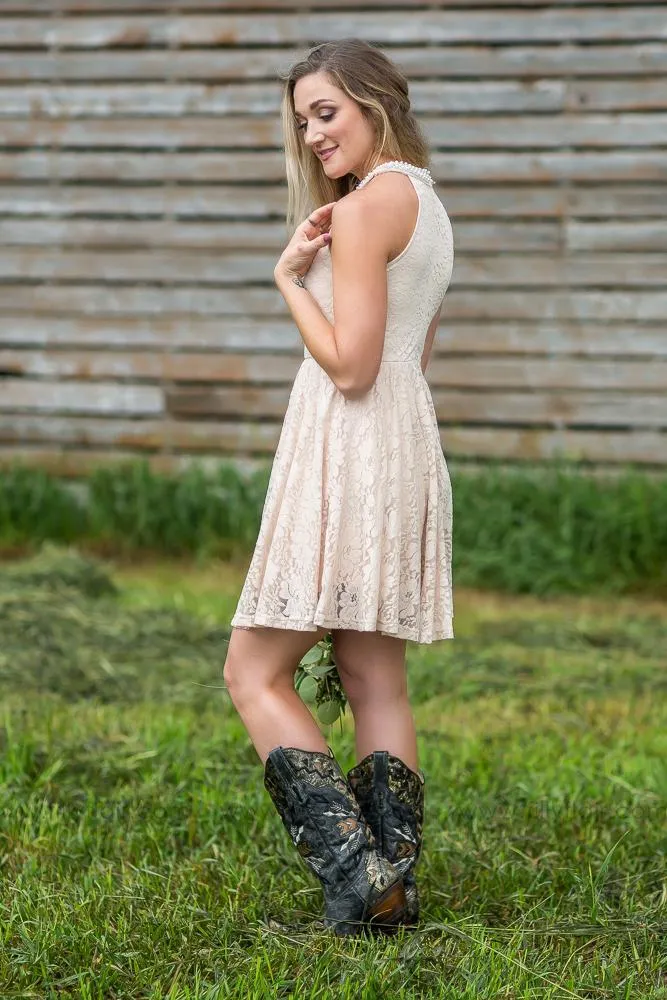 Dusty Country Rustic Lace Halter Short Bridesmaid Dresses with Cowboy Boots