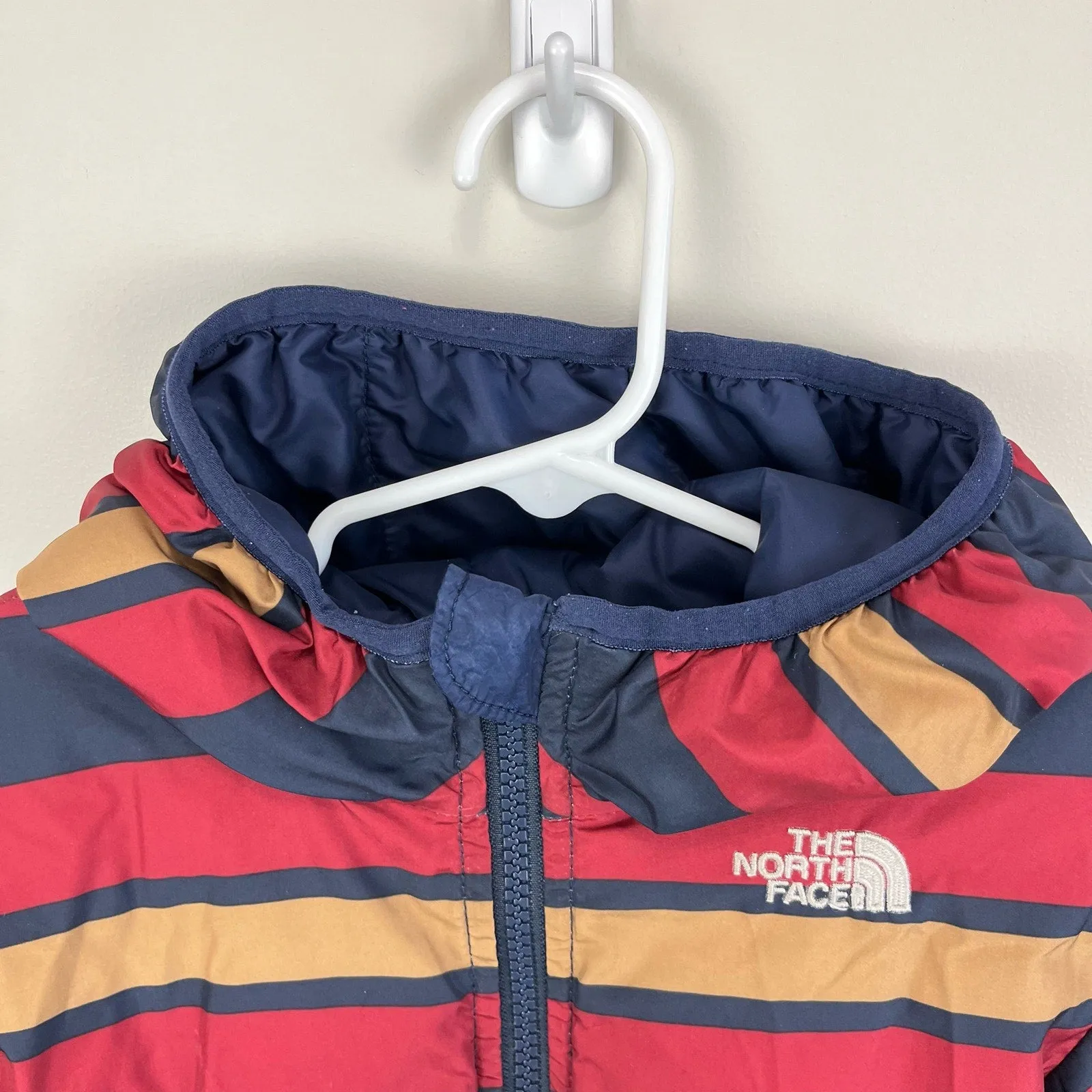 The North Face Boys Reversible 550 Down Winter Coat 3T