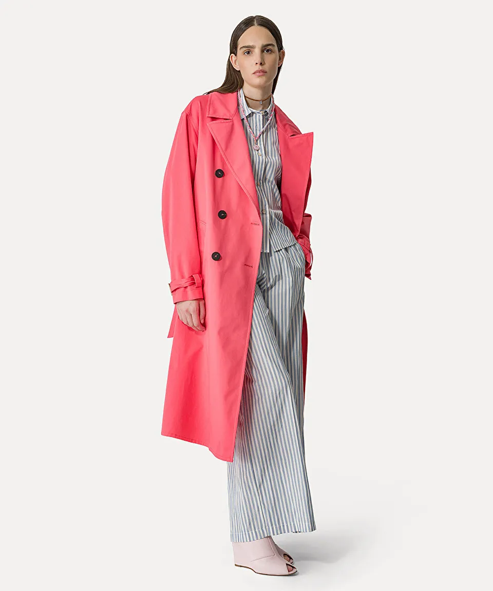 trench coat in waterproof gabardine